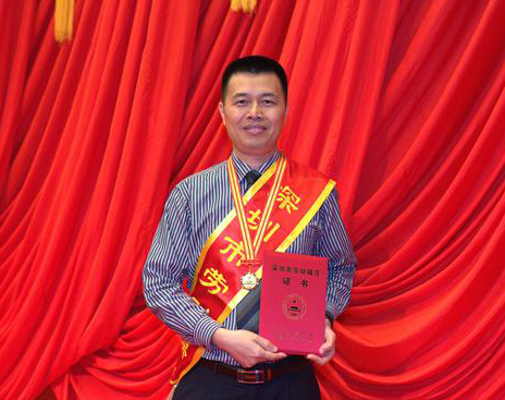 劳动创造幸福！全国劳动模范刘中华：设计“鸟巢”钢结构一战成名！