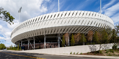 当PTFE网格膜成为建筑的表皮：纽约Grandstand体育场的轻盈哲学